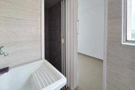 Apartamento para alugar com 74m², 3 quartos e 1 vagaÁrea de Serviço