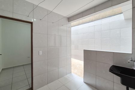 Casa para alugar com 70m², 2 quartos e sem vagaÁrea de Serviço