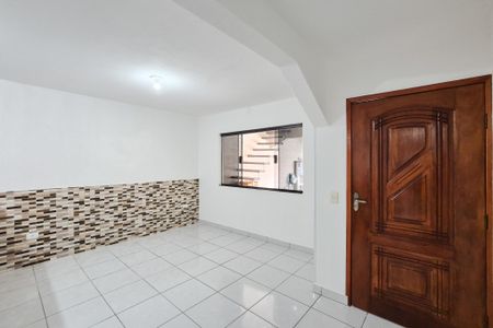 Sala de casa para alugar com 2 quartos, 70m² em Batistini, São Bernardo do Campo
