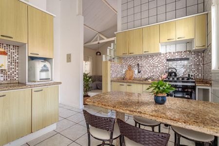 Cozinha de casa para alugar com 3 quartos, 85m² em Ingleses do Rio Vermelho, Florianópolis