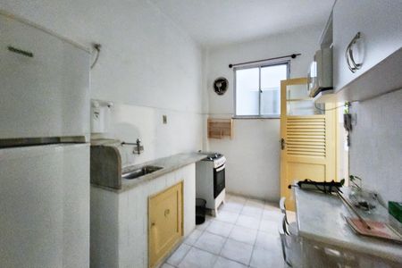 Apartamento à venda com 66m², 2 quartos e sem vaga Apartamento à venda com 66m², 2 quartos e sem vagaCozinha