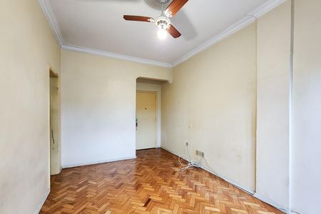 Apartamento à venda com 66m², 2 quartos e sem vaga Apartamento à venda com 66m², 2 quartos e sem vagaSala