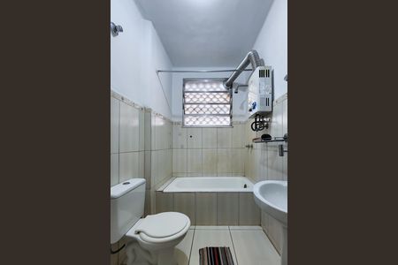 Apartamento à venda com 66m², 2 quartos e sem vaga Apartamento à venda com 66m², 2 quartos e sem vagaBanheiro