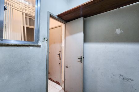 Apartamento à venda com 66m², 2 quartos e sem vaga Apartamento à venda com 66m², 2 quartos e sem vagaQuarto de Serviço