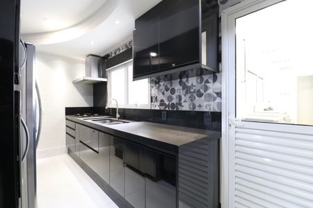 Apartamento para alugar com 168m², 4 quartos e 3 vagasCozinha