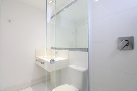 Apartamento para alugar com 168m², 4 quartos e 3 vagasBanheiro da Suíte 1