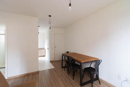 Apartamento à venda com 41m², 2 quartos e 1 vaga Apartamento à venda com 41m², 2 quartos e 1 vagaSala