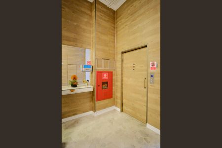 Apartamento para alugar com 79m², 3 quartos e sem vagaÁrea comum