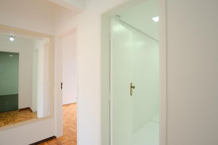 Apartamento para alugar com 79m², 3 quartos e sem vagaHall social