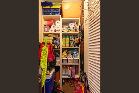 Apartamento à venda com 200m², 3 quartos e 1 vaga Apartamento à venda com 200m², 3 quartos e 1 vagaDespensa