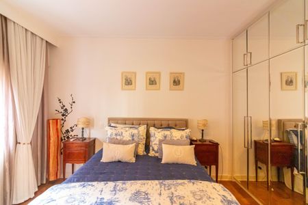 Apartamento à venda com 200m², 3 quartos e 1 vaga Apartamento à venda com 200m², 3 quartos e 1 vagaSuíte