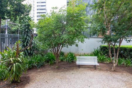 Apartamento à venda com 200m², 3 quartos e 1 vaga Apartamento à venda com 200m², 3 quartos e 1 vagaÁrea comum