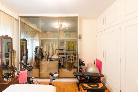 Apartamento à venda com 200m², 3 quartos e 1 vaga Apartamento à venda com 200m², 3 quartos e 1 vagaQuarto 1