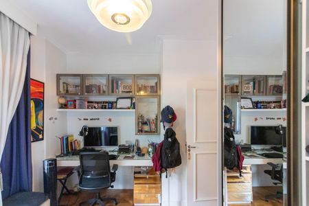 Apartamento à venda com 200m², 3 quartos e 1 vaga Apartamento à venda com 200m², 3 quartos e 1 vagaQuarto 2