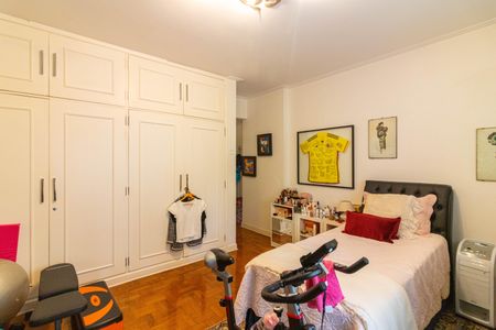 Apartamento à venda com 200m², 3 quartos e 1 vaga Apartamento à venda com 200m², 3 quartos e 1 vagaQuarto 1