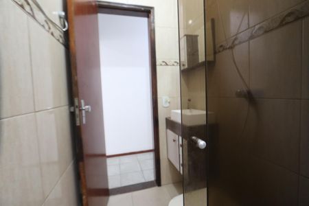 Casa à venda com 100m², 2 quartos e 1 vagaBanheiro
