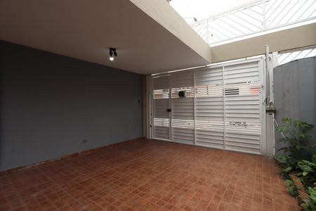 Casa à venda com 100m², 2 quartos e 1 vagaGaragem