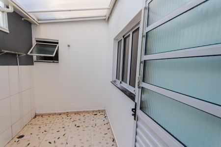 Apartamento para alugar com 56m², 2 quartos e 1 vagaÁrea de Serviço