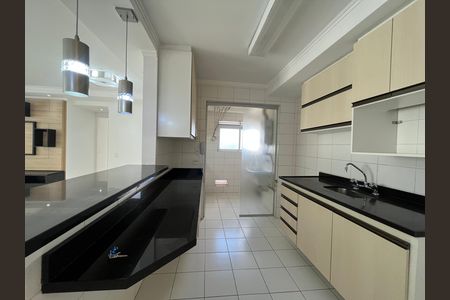 Cozinha de apartamento para alugar com 3 quartos, 110m² em Carandiru, São Paulo