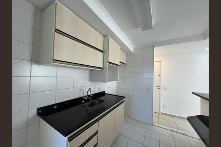 Cozinha de apartamento para alugar com 3 quartos, 110m² em Carandiru, São Paulo
