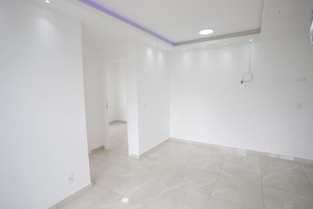 Apartamento para alugar com 45m², 2 quartos e 1 vaga Apartamento para alugar com 45m², 2 quartos e 1 vagaSala