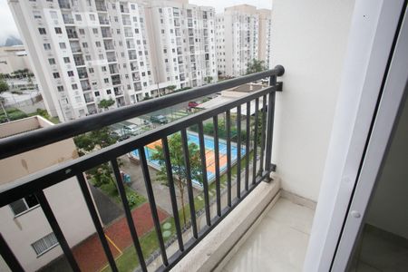 Apartamento para alugar com 45m², 2 quartos e 1 vaga Apartamento para alugar com 45m², 2 quartos e 1 vagaSacada/Sala