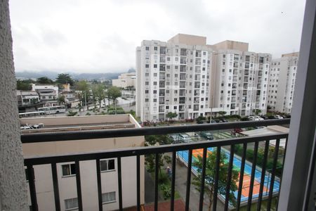 Apartamento para alugar com 45m², 2 quartos e 1 vaga Apartamento para alugar com 45m², 2 quartos e 1 vagaSacada/Sala