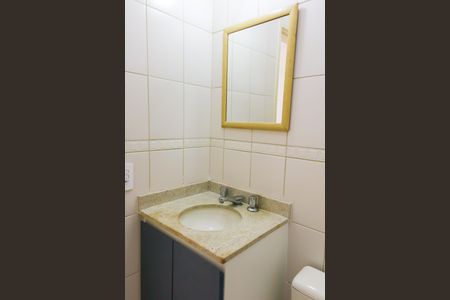 Casa de condomínio à venda com 94m², 3 quartos e 2 vagasBanheiro da Suite