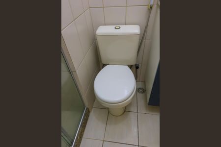 Casa de condomínio à venda com 94m², 3 quartos e 2 vagasBanheiro Social