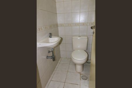 Casa de condomínio à venda com 94m², 3 quartos e 2 vagasLavabo