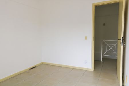 Casa de condomínio à venda com 94m², 3 quartos e 2 vagasQuarto 2