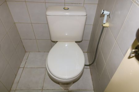 Casa de condomínio à venda com 94m², 3 quartos e 2 vagasLavabo