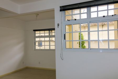 Casa de condomínio à venda com 94m², 3 quartos e 2 vagasSala/Placa