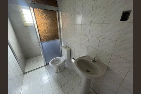 Casa à venda com 100m², 3 quartos e sem vagaBanheiro