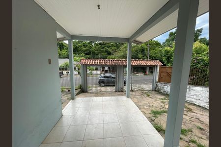 Casa à venda com 100m², 3 quartos e sem vagaÁrea comum