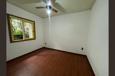 Casa à venda com 100m², 3 quartos e sem vagaSuíte