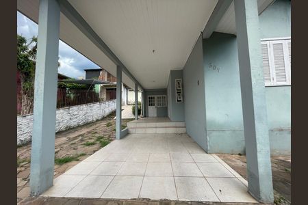 Casa à venda com 100m², 3 quartos e sem vagaÁrea comum