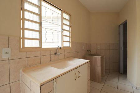 Casa para alugar com 30m², 1 quarto e sem vagaSala/Cozinha