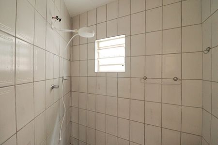 Casa para alugar com 30m², 1 quarto e sem vagaBanheiro