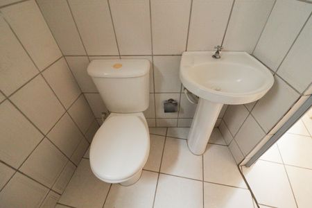 Casa para alugar com 30m², 1 quarto e sem vagaBanheiro