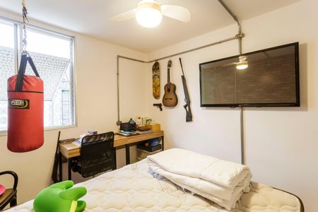 Apartamento à venda com 136m², 4 quartos e 1 vagaQuarto 1