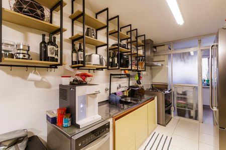 Apartamento à venda com 136m², 4 quartos e 1 vagaCozinha