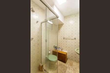 Apartamento à venda com 136m², 4 quartos e 1 vagaBanheiro Social