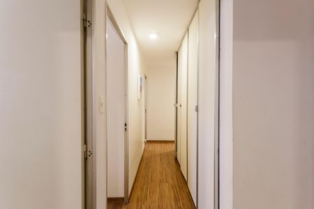 Apartamento à venda com 136m², 4 quartos e 1 vagaCorredor