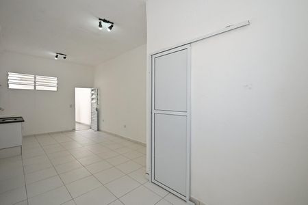 Sala de casa para alugar com 1 quarto, 36m² em Jardim Taboao, São Paulo