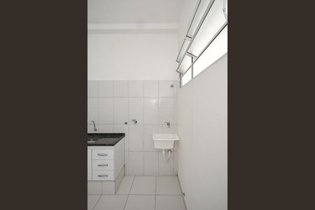 Área de Serviço de casa para alugar com 1 quarto, 36m² em Jardim Taboao, São Paulo