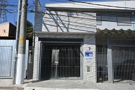 Fachada de casa para alugar com 2 quartos, 53m² em Jardim Taboao, São Paulo