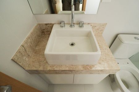 Apartamento para alugar com 66m², 2 quartos e 1 vagaBanheiro da Suíte