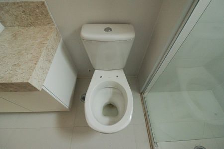 Apartamento para alugar com 66m², 2 quartos e 1 vagaBanheiro da Suíte 2