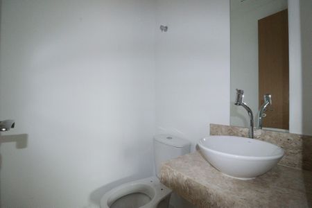 Apartamento para alugar com 66m², 2 quartos e 1 vagaBanheiro da Suíte 2